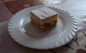 Jablkový s pudingom