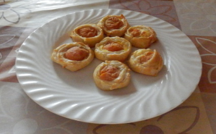 Ruže z lístkového cesta