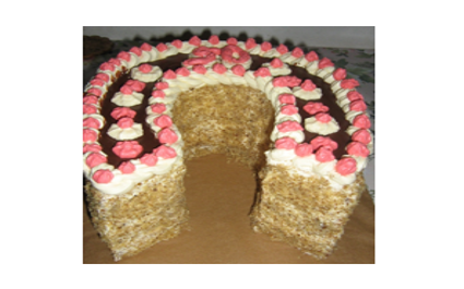 Orechová torta podkova