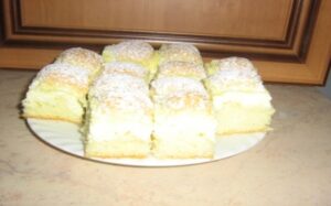 Tvarohový koláč "Perinka"