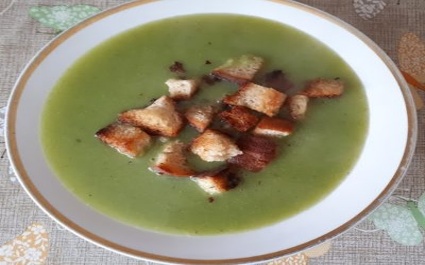 Hrášková polievka z Miomatu