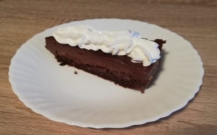 Čokoládovo-pudingový zákusok