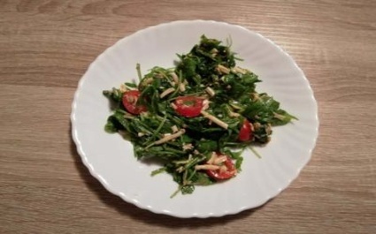 Rukolový šalát s tuniakom