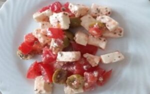 Šalát s balkánskym syrom